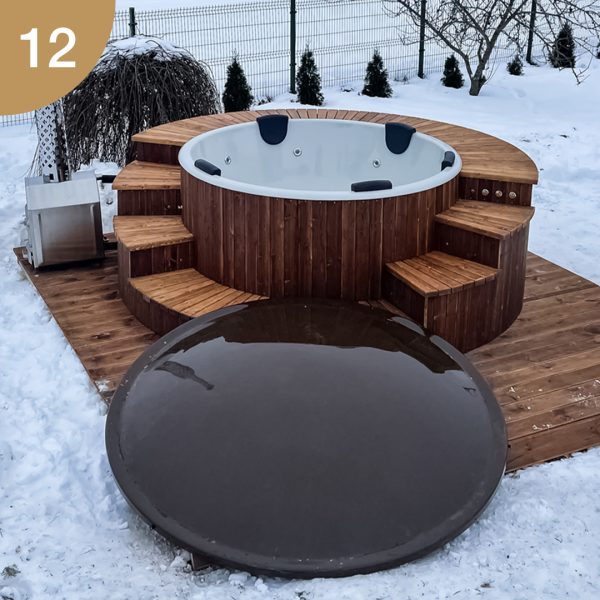 Hot tub with enclosing stairs, external stove, terrace, hydromassage