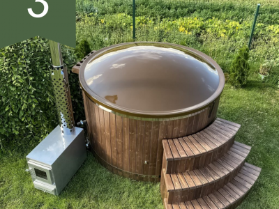 Kubls ar ārējo krāsni, 26 sprauslu hidromasāžu, integrētu LED…