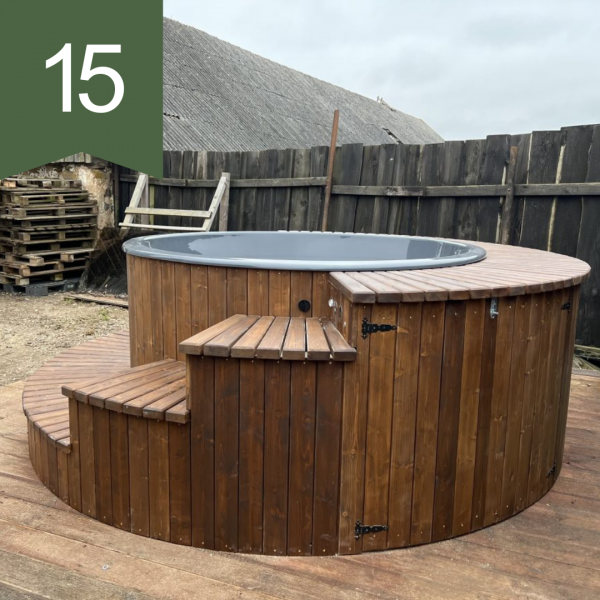 Kubls ar gāzes apkuri, apkļaujošām kāpnēm, hidromasāžas sistēmu un LED…