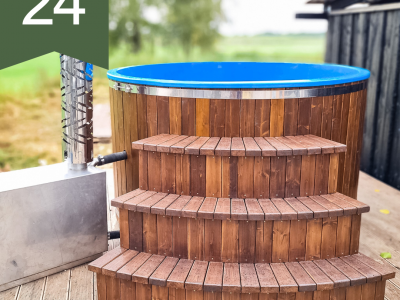 Augstais kubls ar ārējo krāsni, platās pusapaļās kāpnes — 3 pakāpieni, dzērienu galdiņš, LED rgb apgismojums…