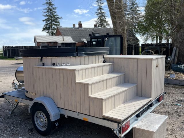 Pārvietojams kubls ar ārējo krāsni